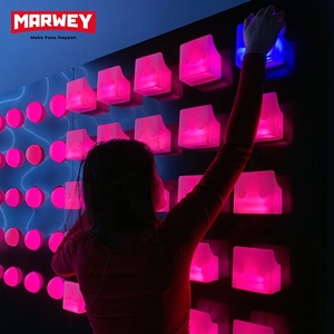 ไฟแอลอีดีแบบอินเทอร์แอคทีฟปุ่มกดสำหรับเล่นเกมกีฬาปีนเขาเกม RGB - Product Image 2