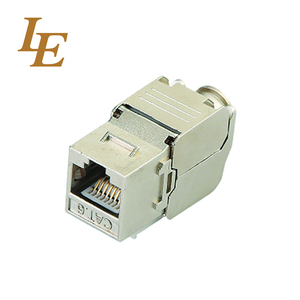 2024 yüksek kaliteli RJ45 180 derece ağ modüler <span class=keywords><strong>Jack</strong></span> Cat6a Cat6 Keystone