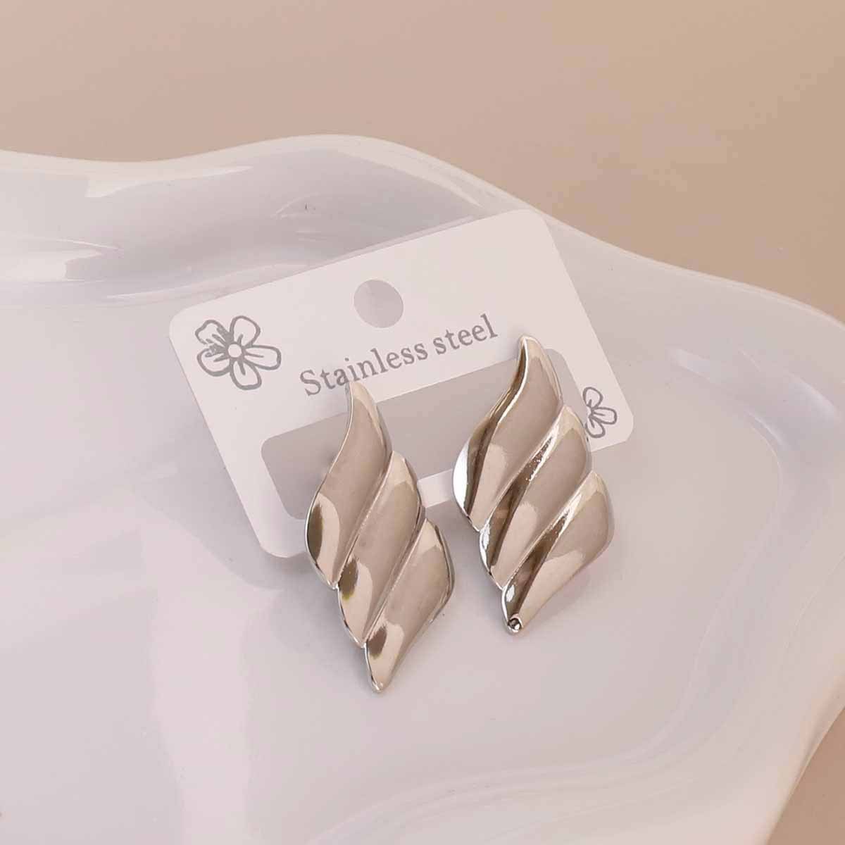 Silver style 4