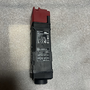 Consulte para el sensor de proximidad inductivo y óptico de Omron 2. 0 2. - Product Image 3