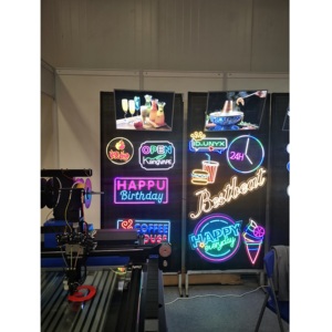 Hợp Kim Nhôm Ngoài Trời Lightboxes Tùy Chỉnh Kích Thước VN Vải Liền Mạch Định Dạng Lớn Hình Chữ Nhật Hình Dạng Hoạt Động Quảng Cáo OEM/ODM - Product Image 3