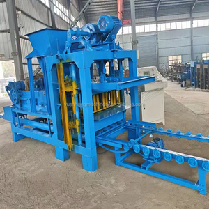 Máquina de fabricación de bloques completamente automática, máquina de fabricación de ladrillos de bajo precio, máquina de moldeo de bloques huecos para pavimentación de carreteras - Product Image 2