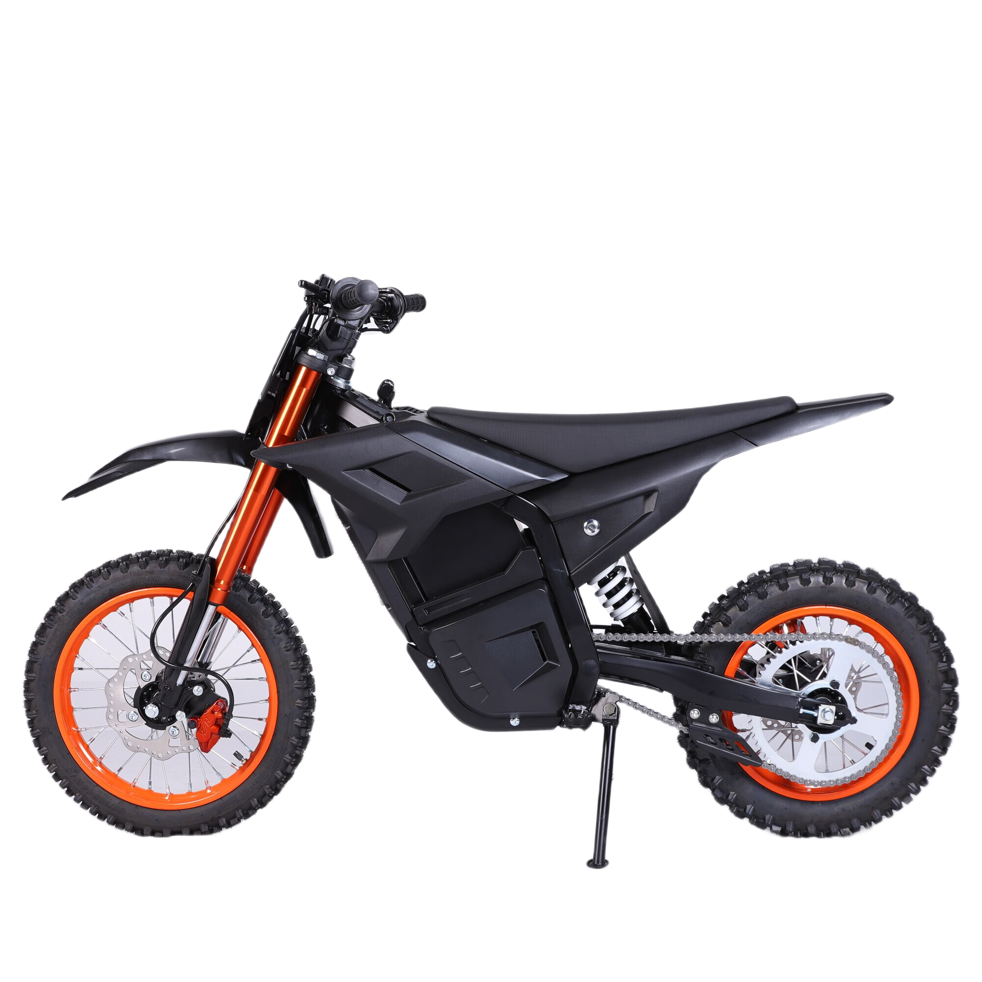 Noir avec jantes orange