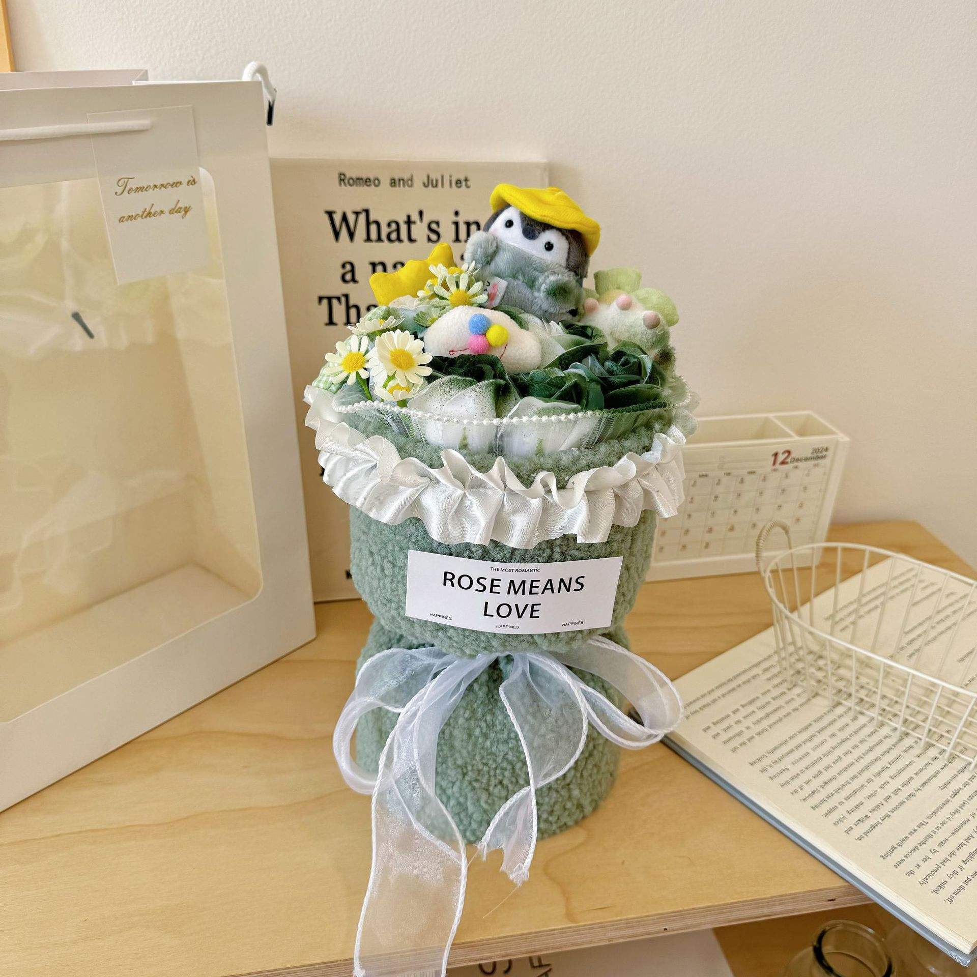 สีเขียวเข้ม