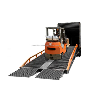 6-15 Ton <strong>Container</strong> <strong>Loading</strong> <strong>and</strong> <strong>Unloading</strong> Ramp Hydraulic Yard Cargo <strong>Loading</strong> Dock Leveling <strong>Machine</strong> Forklift <strong>Loading</strong> Ramp - Product Image 2