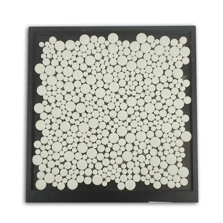 Piastrella rotonda a forma di ciottoli opachi in mosaico di vetro solido satinato bianco puro