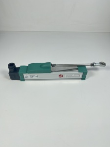 Gleit typ Hochpräziser linearer Weg sensor für Druckguss maschinen - Product Image 5