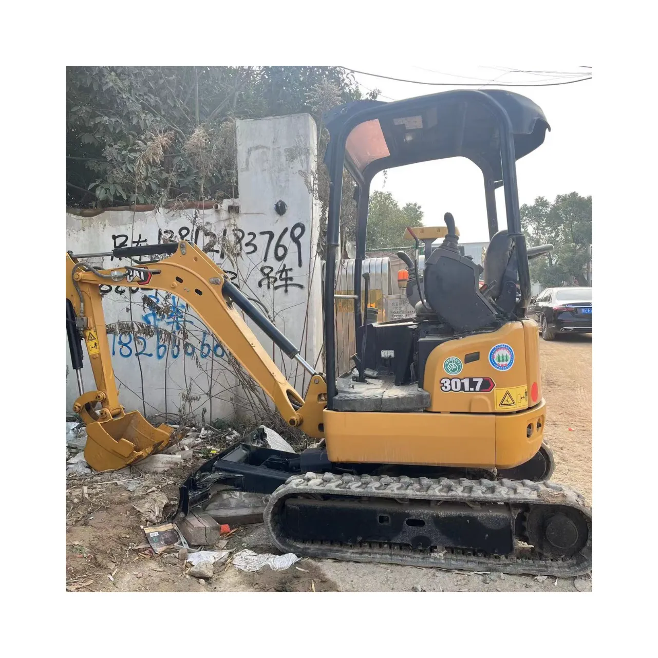 Orijinal motor kullanılan MINI ekskavatör CAT301.7 kullanılan 2Ton hidrolik paletli ekskavatör Caterpillar Cat301.7