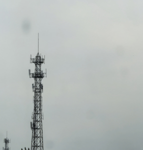 25M 30M 35M 40M 45M 4 chân thép góc lưới 3G/4G/5G truyền thông Viễn Thông tháp - Product Image 2