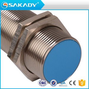 Sensor de interruptor de proximidad Ifm inductivo personalizado de fábrica SAKADY Sensor de proximidad inductivo pequeño sensor de proximidad capacitivo