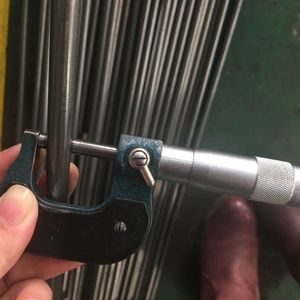 AISI ASTM A519 1020 hidrolik silindir için galvanizli dikişsiz alaşımlı çelik yuvarlak boru boru