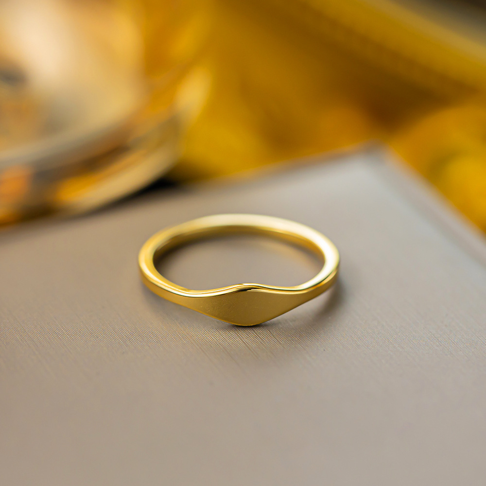 Bague de forme plate
