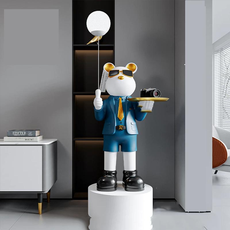 Figurine