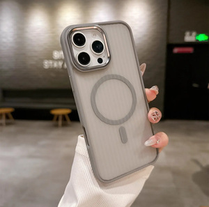 IPhone 11 için 16 Pro Max dikey doku oluklu mat manyetik kablosuz şarj telefon kılıfı kapak kabuk - Product Image 4