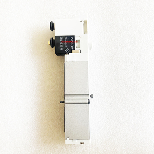Yeni orijinal iki pozisyon beş yönlü tek sabit durum piston giriş valfi solenoid vana delikten VMPA1-M1H-M-PI 533342 - Product Image 4