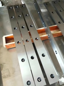 <strong>Second</strong> <strong>Hand</strong> Cutting <strong>Machine</strong> Blade <strong>Second</strong> <strong>Hand</strong> Shearing <strong>Machine</strong> <strong>Tool</strong> Used Cutting <strong>Machine</strong> Knife