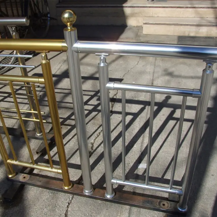 Rampes de balcon et garde-corps en aluminium, meilleures ventes, conception pour les escaliers extérieurs, pièces de balustrade