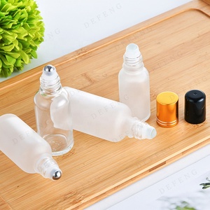 透明エッセンシャルオイル香水5ml 10ml 30ml 50ml 100mlローラーボトルゴールドキャップ付き - Product Image 3