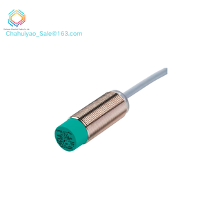Beckhoff开关传感器电感式传感器，带PNP输出NBN8-18GM50-E2 P + F接近传感器型号326161-0121