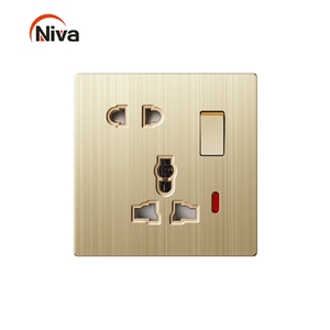 Enchufe de pared eléctrico Salida universal multifuncional USB e interruptor Panel de metal - Product Image 3