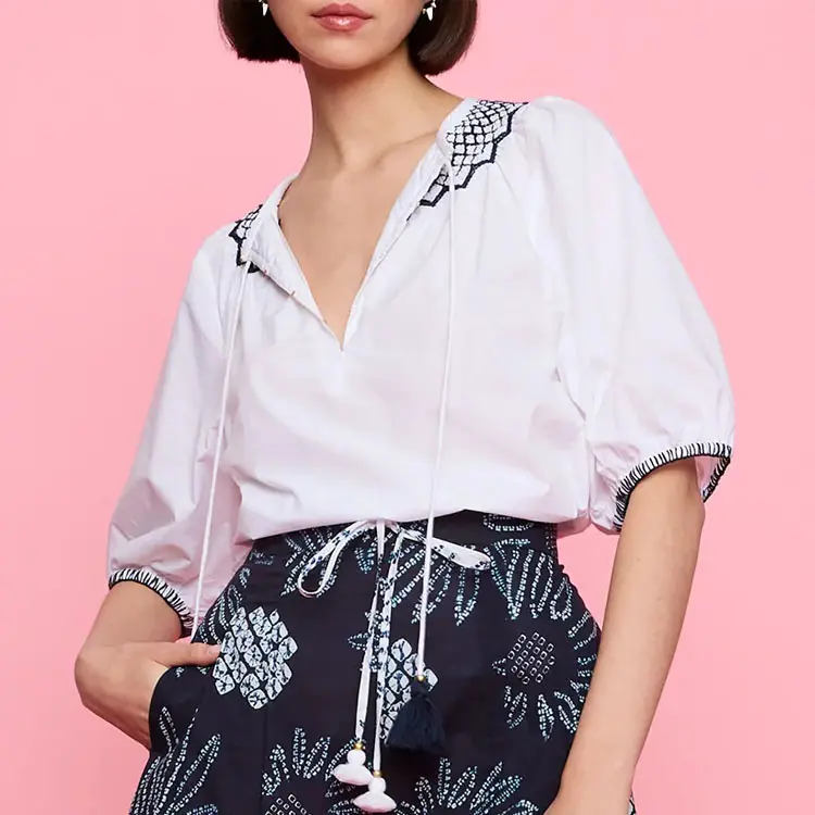 Camisa blanca clásica de manga corta personalizada de verano para mujer, blusa holgada de algodón con botones bordados, blusa tejida informal