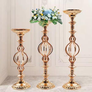 Toptan dekoratif raflar standları High End uzun boylu altın düğün çiçek taban merkezi parça - Product Image 1