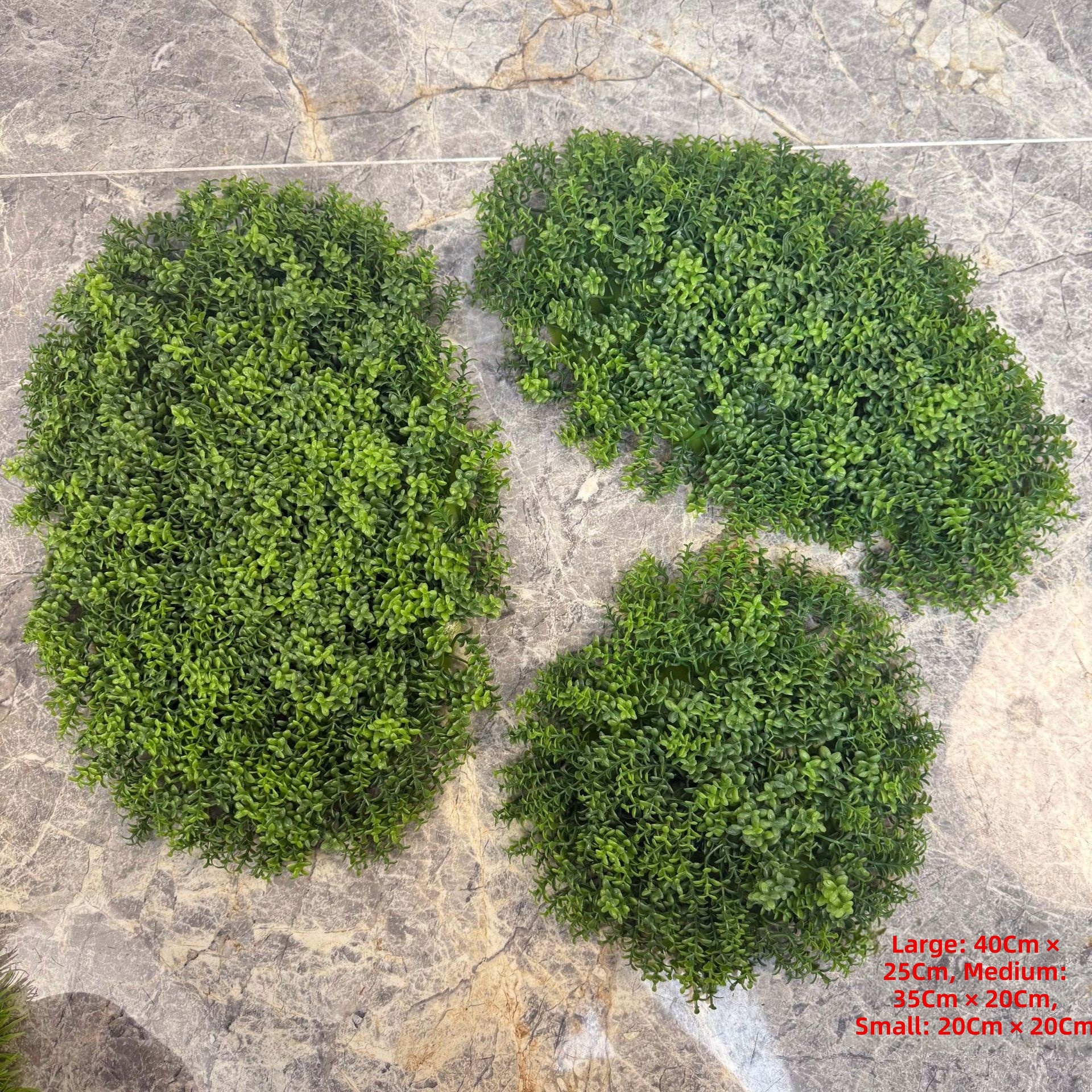 Green A set of money grass pieces