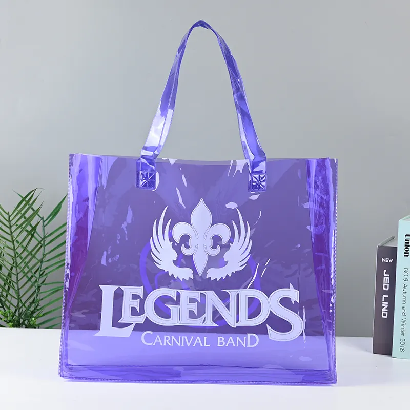 2024 femmes à la mode Logo personnalisé Laser holographique irisé étanche PVC sac fourre-tout