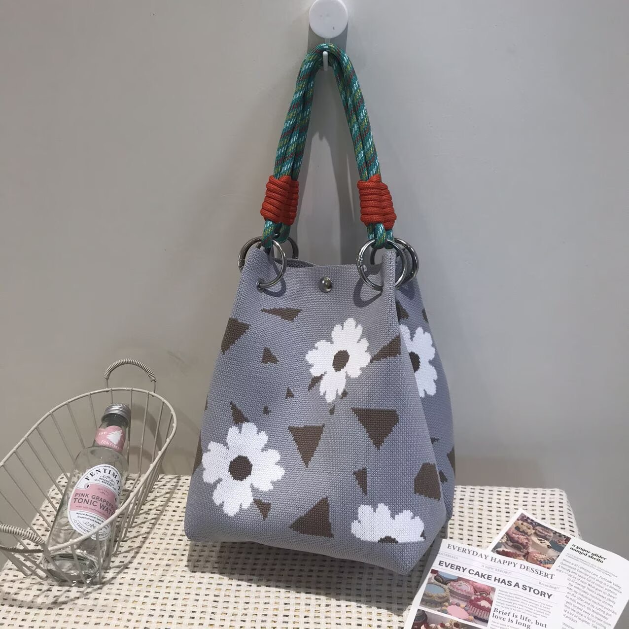White daisy
