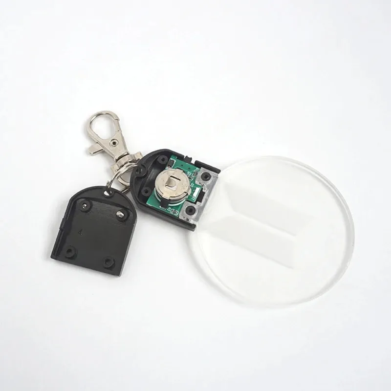 2023 מותאם אישית אופנה אקריליק מפתח טבעת רכב Keyring מעשי LED מפתח Fob לילה אור Keychain ריק מפתח שרשרת מתנה עבור חבר