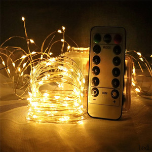 Cadena de luces con 8 funciones para decoración navideña, caja de batería a prueba de agua, cable de cobre LED con control remoto - Product Image 1