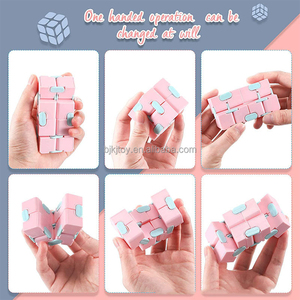 Divertimento colorato Infinito cubo magico giocattoli di decompressione giocattoli Fidget alleviando lo Stress per i bambini adulti - Product Image 6