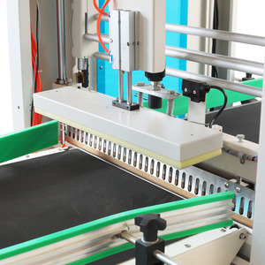 Máquina de embalagem automática de embalagens retráteis e de vedação de caixas de papelão para garrafas