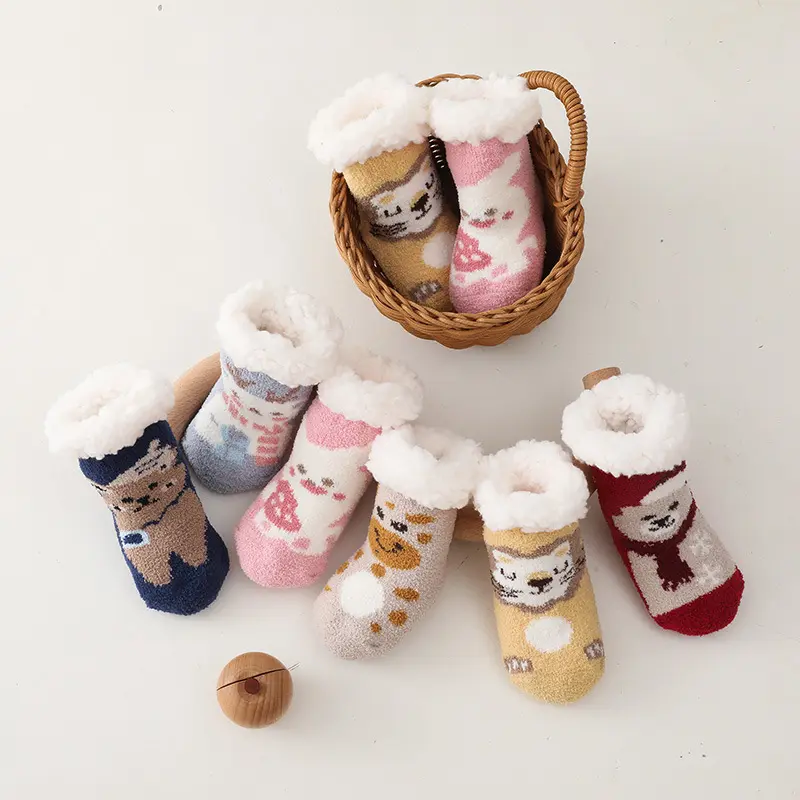 Calzini da pavimento invernali all'ingrosso per bambini calzini lunghi caldi Sherpa caldi calzini termici