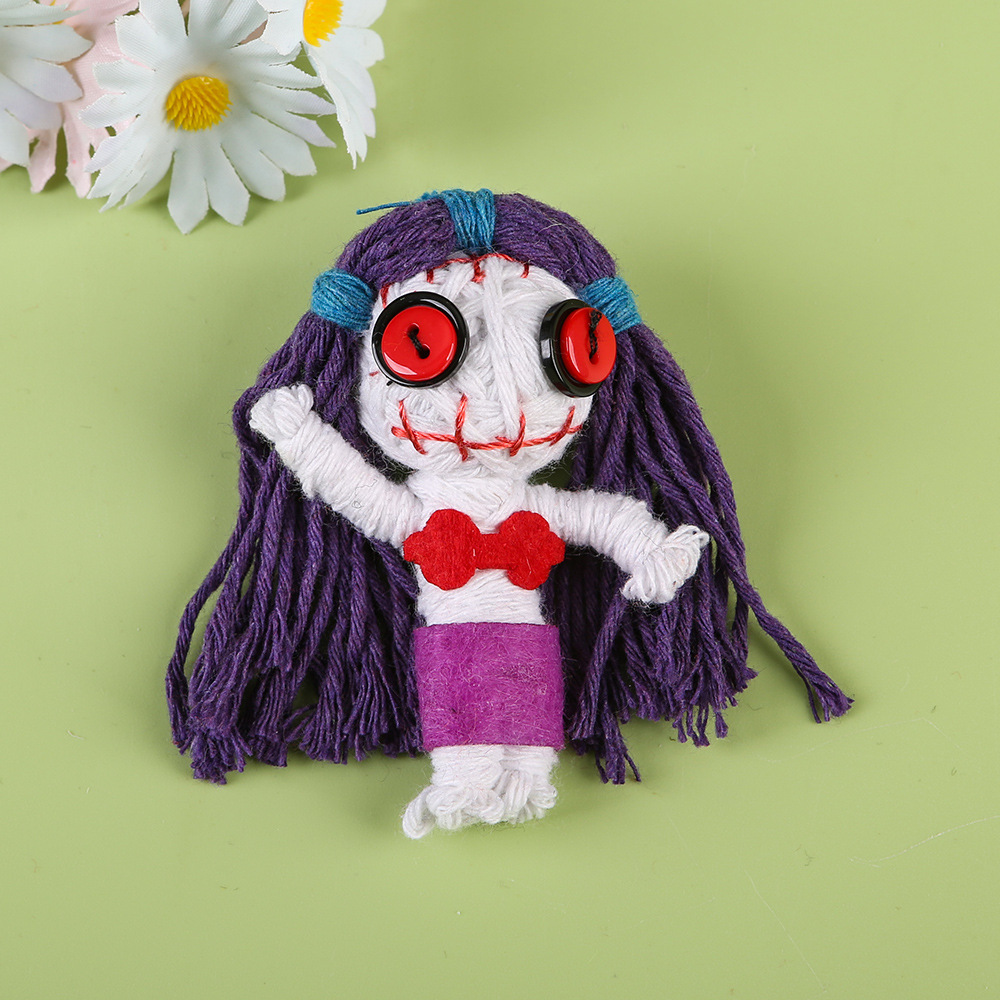 12 cabello morado-ojos rojos