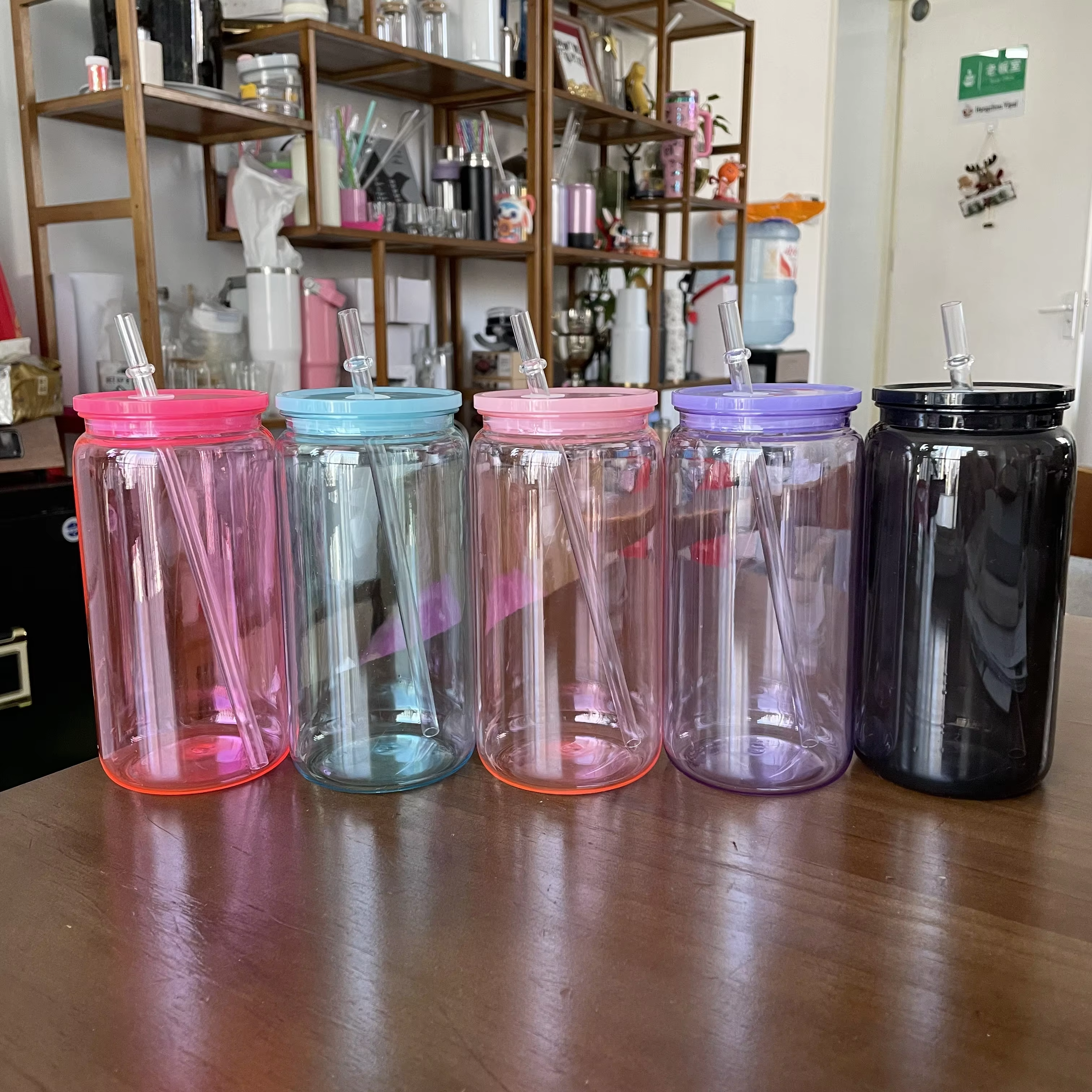 16oz plastic jelly can with colored pp lids