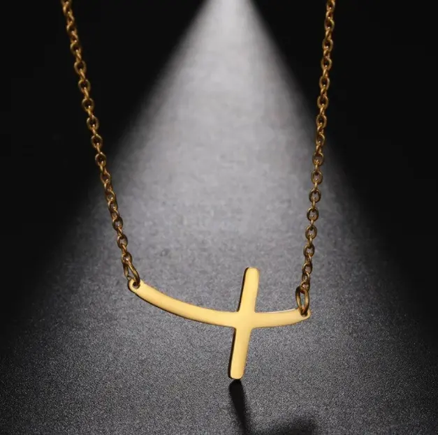 Schnelle Lieferung Minimalist ische Kurve seitlich Kreuz Halskette Keine verblasste zierliche Silber Kreuz Halskette Geschenke für Sie