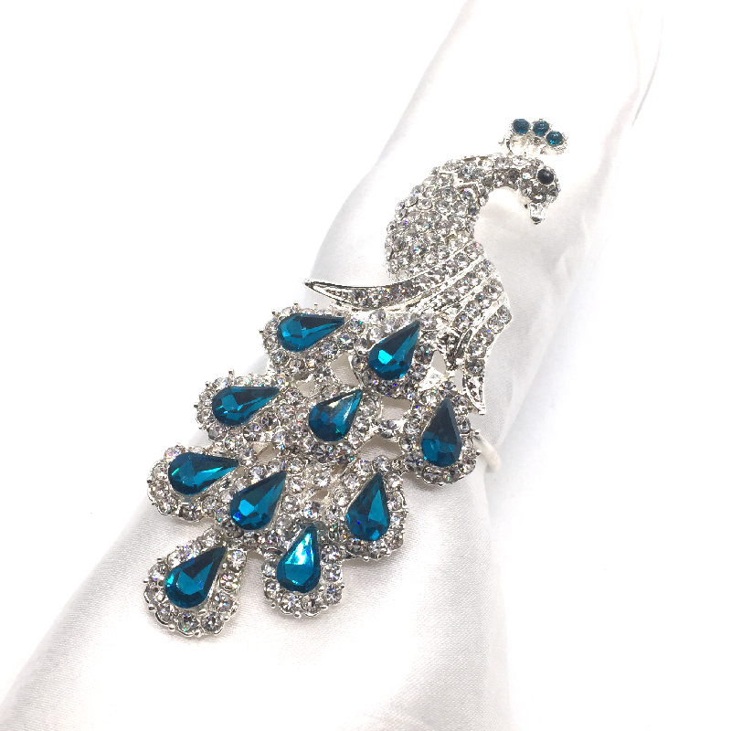 Turquoise in silver metal