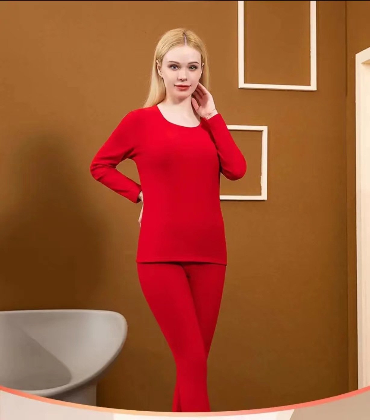 Women's red