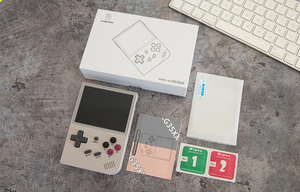 RG35XXミニレトロなハンドヘルドゲームコンソールPoke Gameboy Linuxシステム3.5インチIPSスクリーンゲームプレーヤーポータブルビデオプレーヤー - Product Image 6