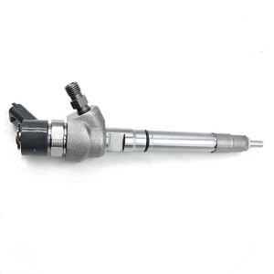 ディーゼルエンジン燃料インジェクターアセンブリ4D20エンジン用コモンレールインジェクター0445110619 - Product Image 5