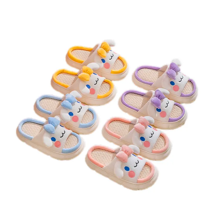 Pantoufles en peluche pelucheuses et douillettes pour l'hiver, sandales à bout ouvert, pantoufles décontractées avec un dessin animé mignon, stock de chaussures de créateur pour femmes