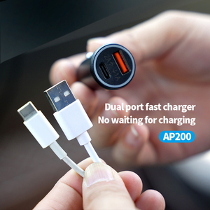 เครื่องชาร์จ GPS ติดตามรถขนาดเล็กที่จุดบุหรี่ที่ชาร์จโทรศัพท์ USB Type C ค้นหาแอปอย่างเป็นทางการของฉันติดตามยานพาหนะ