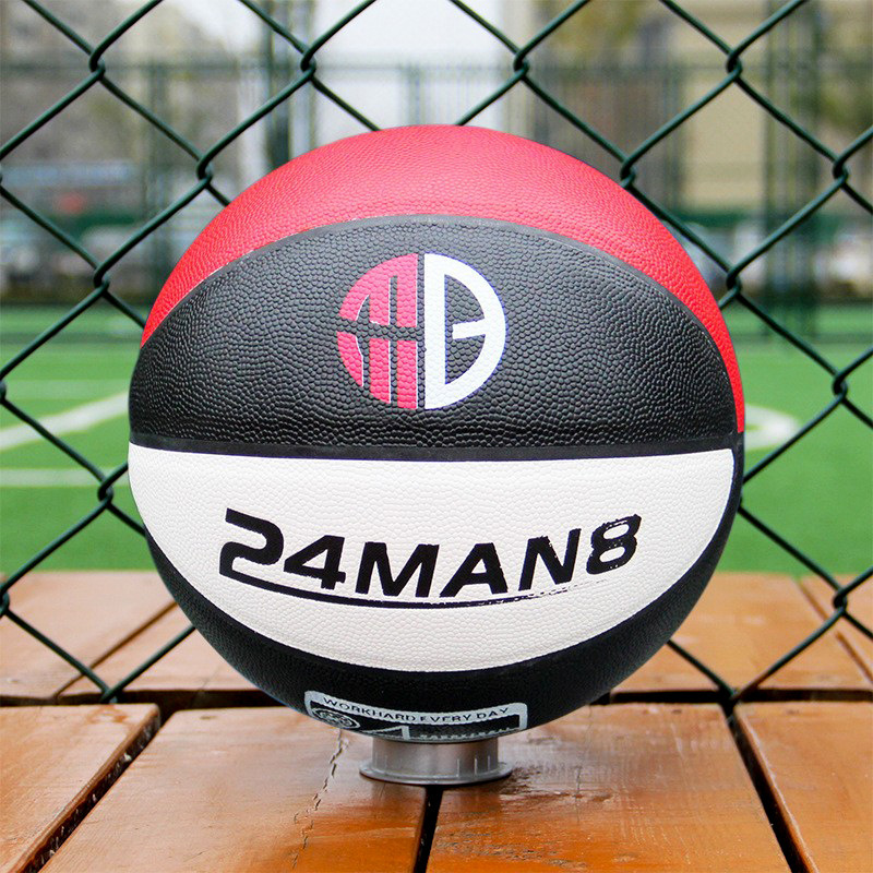 Mamba rouge et noir