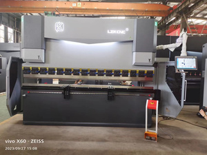 Alta qualidade 4 + 1Axis 130T3200mm servo dobra máquina com SNC56 2D controlador gráfico - Product Image 2