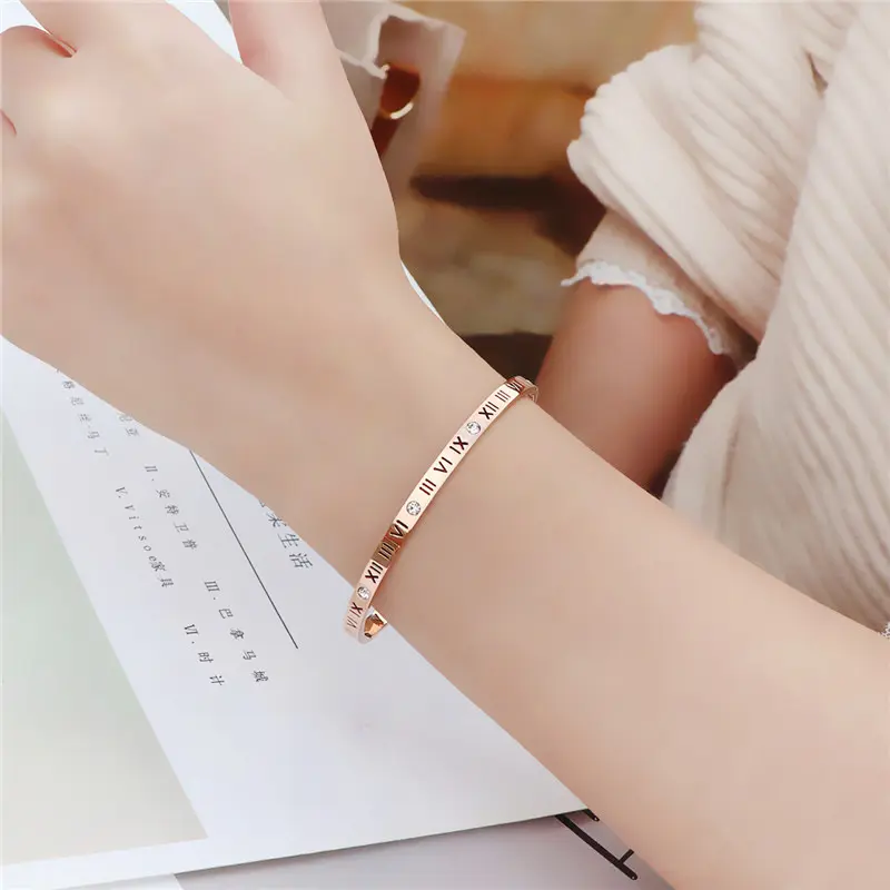 Hot selling design titanium steel Roman digital diamond inlaid bracelet for women's light luxury high-end non fading bracelet