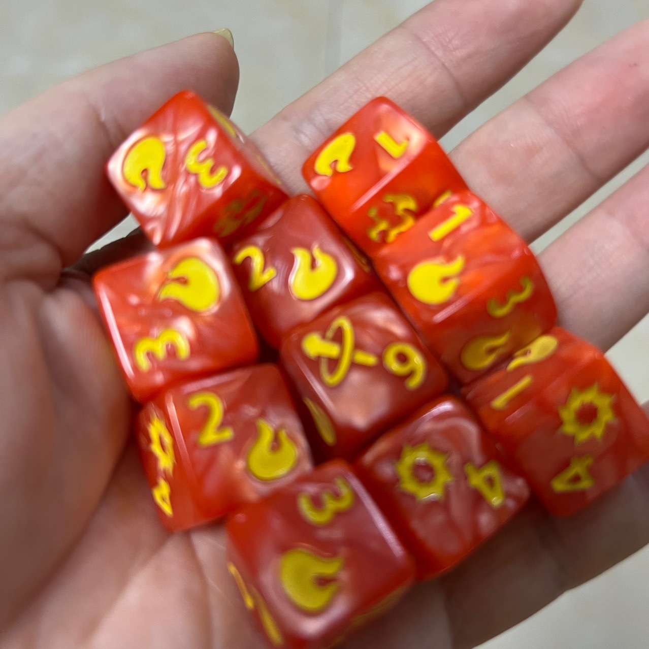 สีส้ม