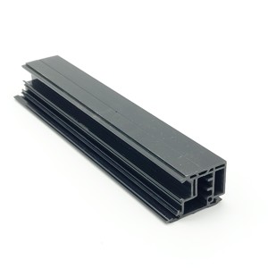 เครื่องอัดรีดโปรไฟล์ Pvc พลาสติก Upvc สำหรับหน้าต่าง