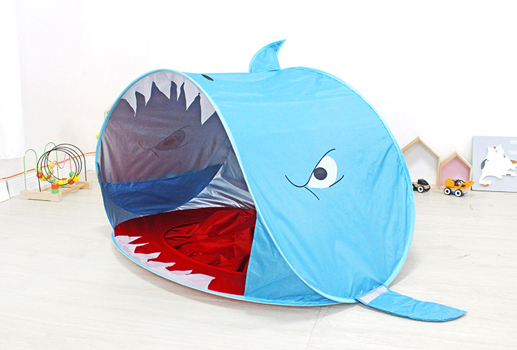 Tienda de campaña de tiburón azul