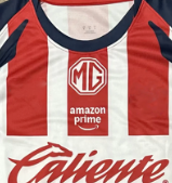 2025 Hogar Rojo y Blanco